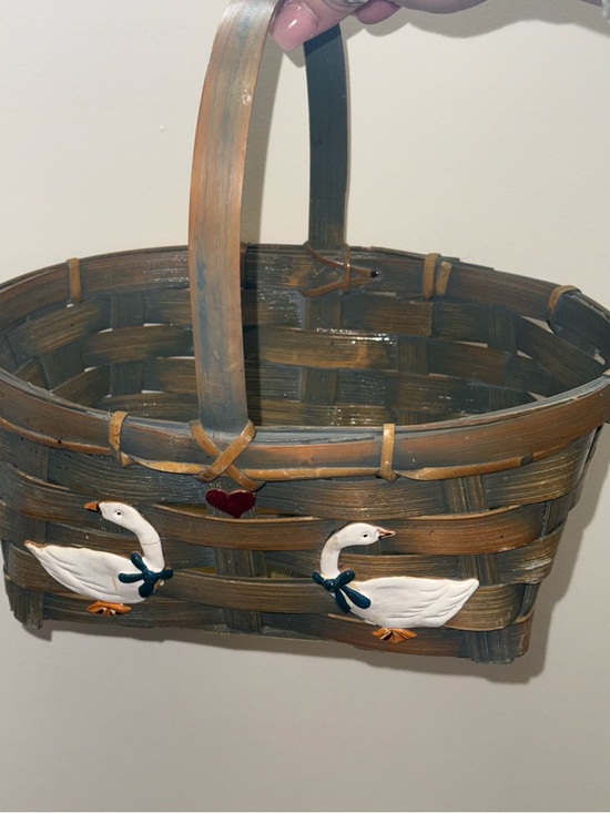 Other - Handwoven Brown Goose Accent Basket with Handle